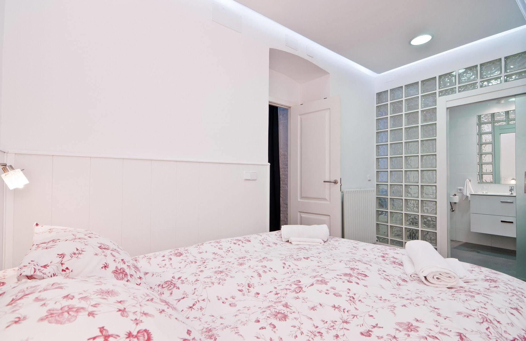 Apartamento Retiro Madryt Zewnętrze zdjęcie